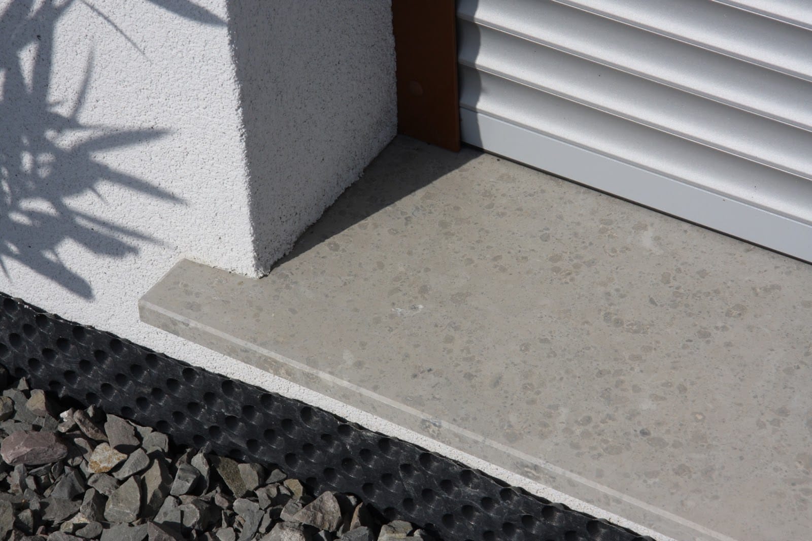 Ablakpárkány ragasztása