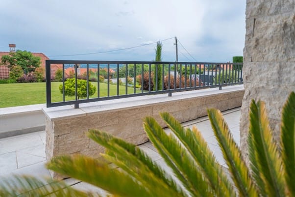 prémium minőségű fedkő